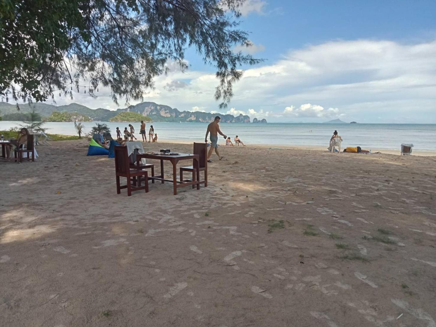 Pan Beachfront Resort Krabi Klong Muang Strand Eksteriør billede