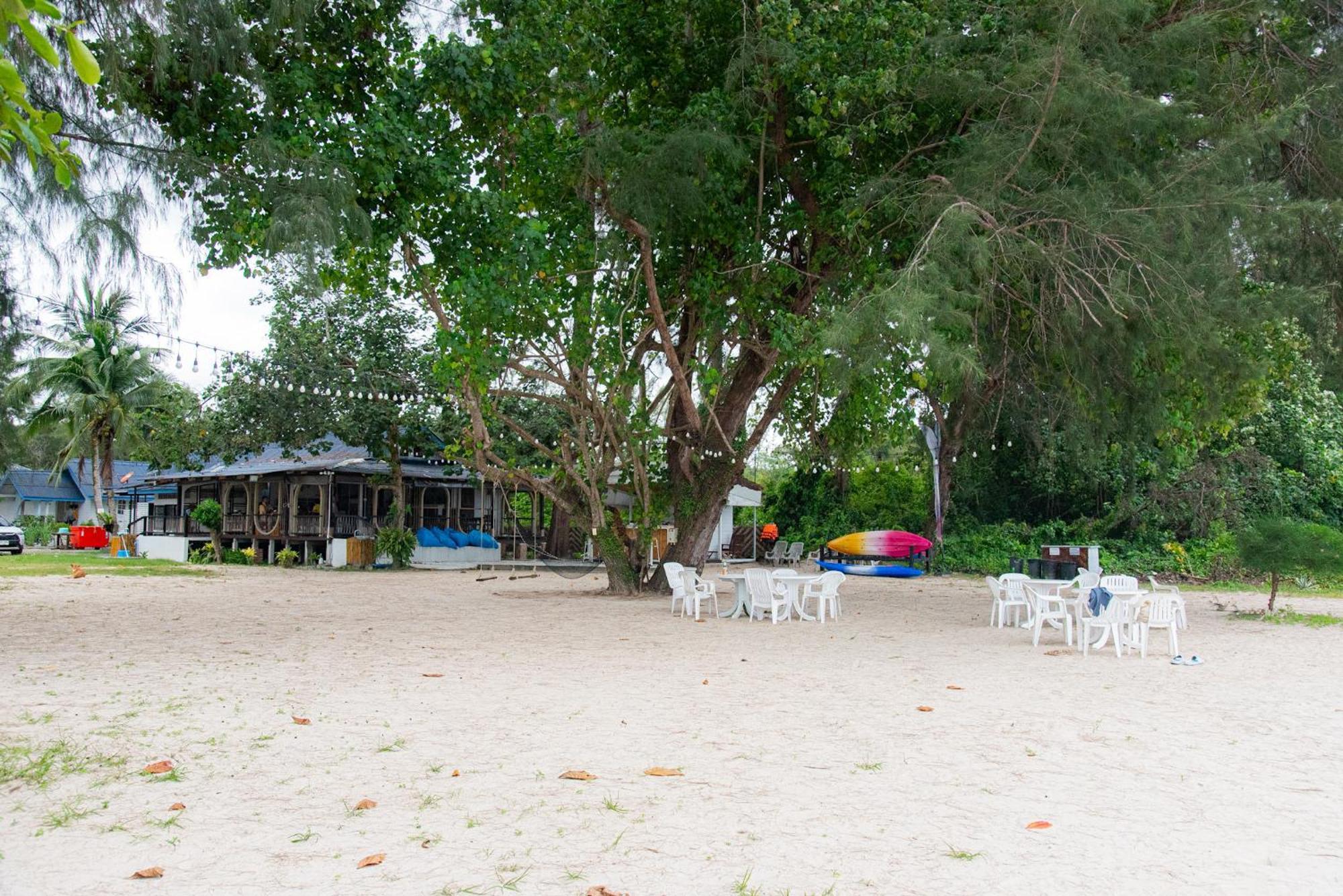 Pan Beachfront Resort Krabi Klong Muang Strand Eksteriør billede